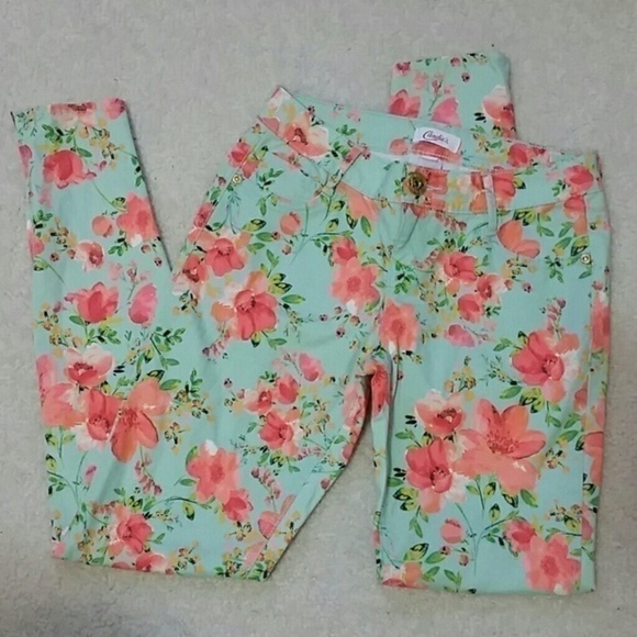 Candie's Pants - Candies 3 mint & coral floral pants w zip bottom